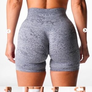 NVGTN digital seaml shorts